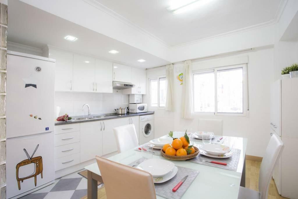 Sivera-Centro Apartment Valenza Esterno foto