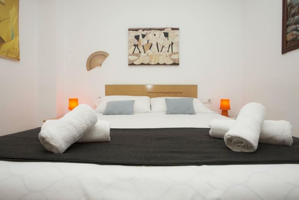 Sivera-Centro Apartment Valenza Esterno foto